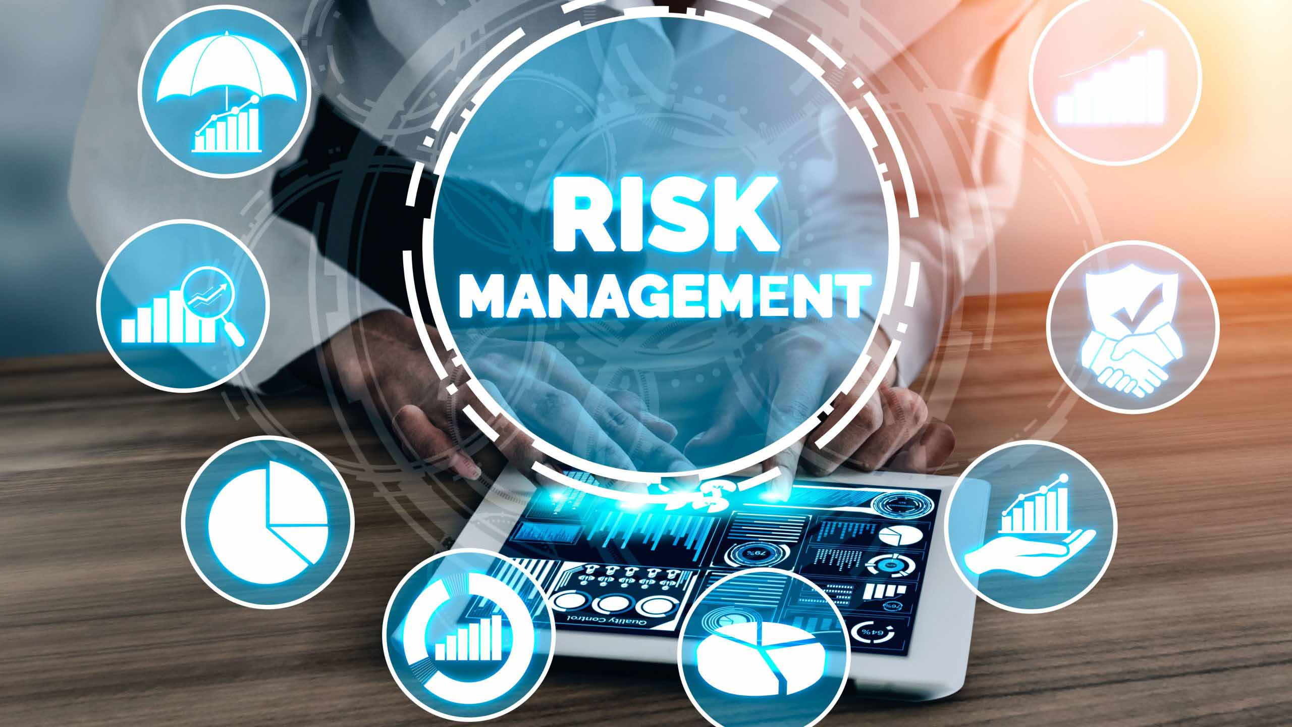 Comprehensive Risk Management: Strategies and Hands-On Application